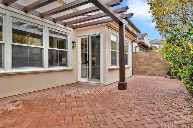 89 Devonshire, Irvine, CA 92620