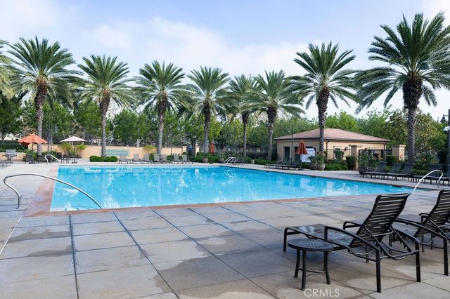 89 Devonshire, Irvine, CA 92620