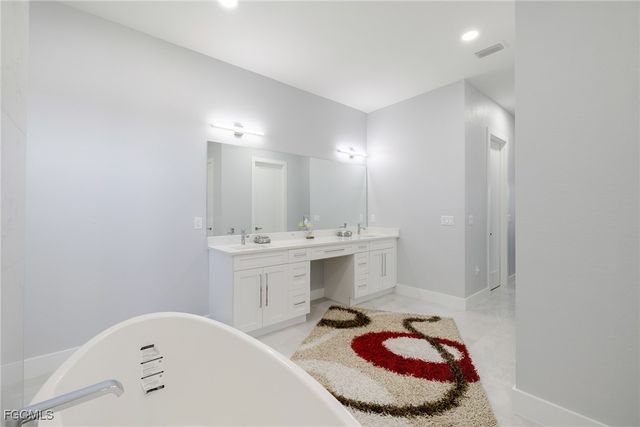 2719 SW 21st AVE, Cape Coral, FL 33914