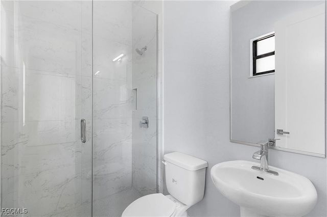 2719 SW 21st AVE, Cape Coral, FL 33914