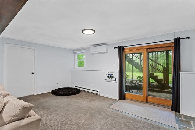 346 Millville Rd, Uxbridge, MA 01569