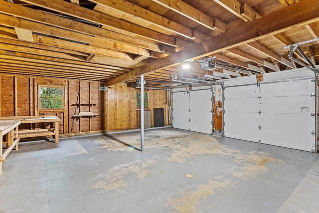 346 Millville Rd, Uxbridge, MA 01569
