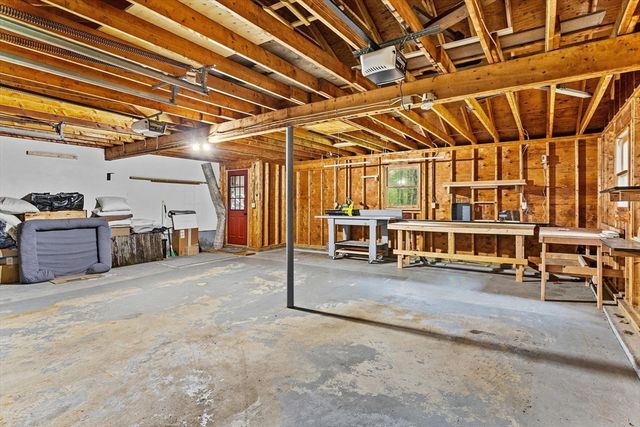 346 Millville Rd, Uxbridge, MA 01569