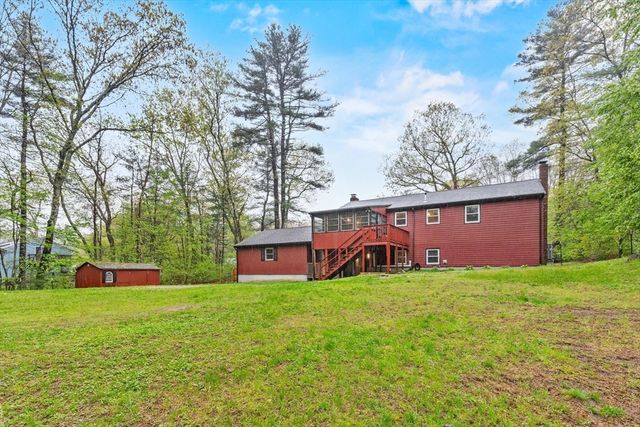 346 Millville Rd, Uxbridge, MA 01569