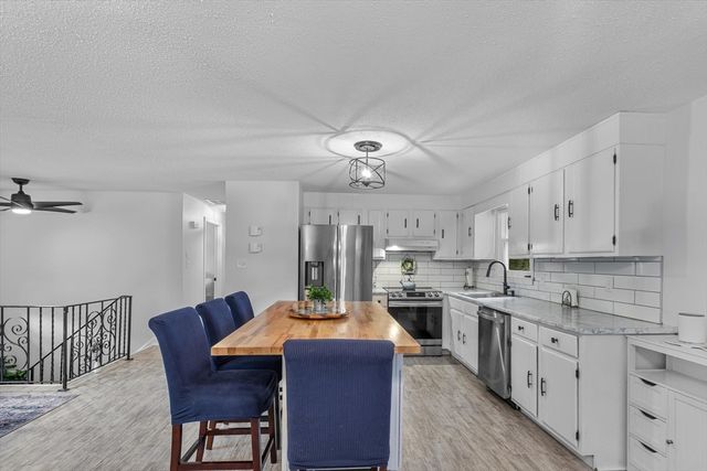 346 Millville Rd, Uxbridge, MA 01569