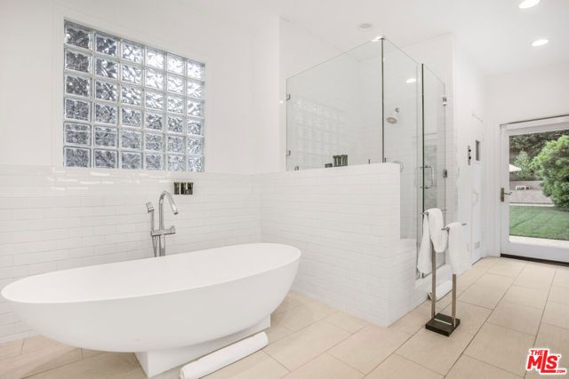 1833 Franklin Canyon Drive, Beverly Hills, CA 90210