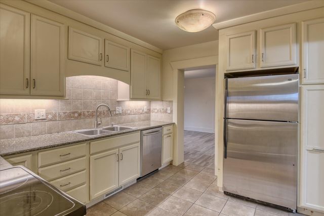 407 W Gordon Ave, Spokane, WA 99205