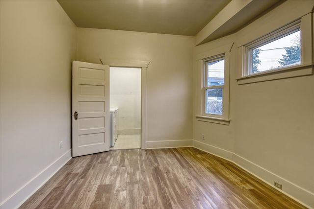 407 W Gordon Ave, Spokane, WA 99205