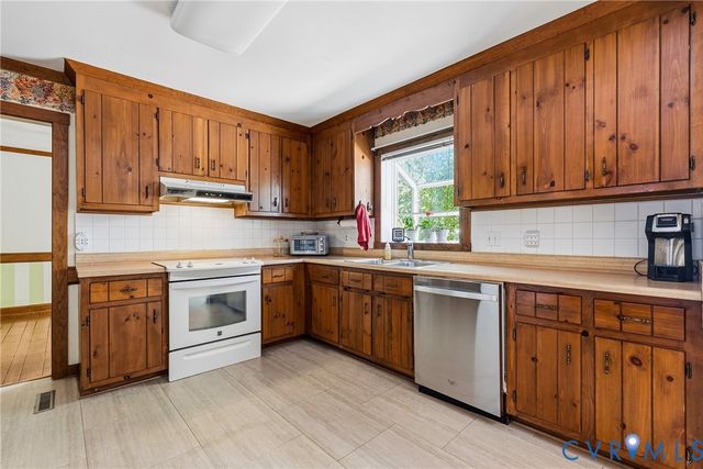 12812 Cottage Mill Rd, Midlothian, VA 23114