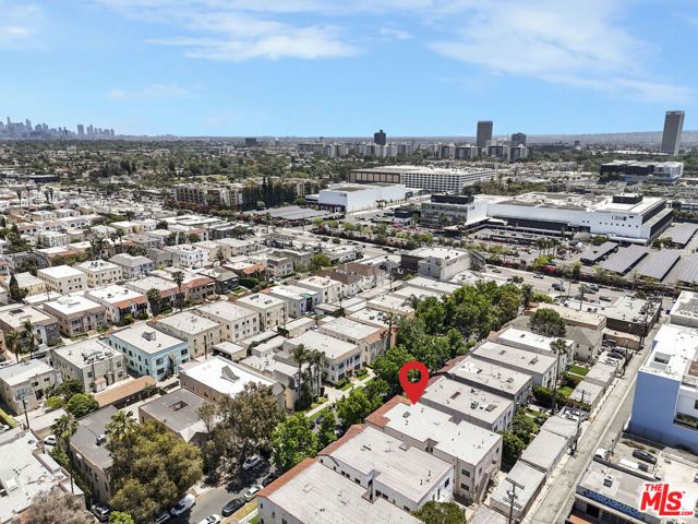 351 N Orange Grove Avenue, Los Angeles, CA 90036