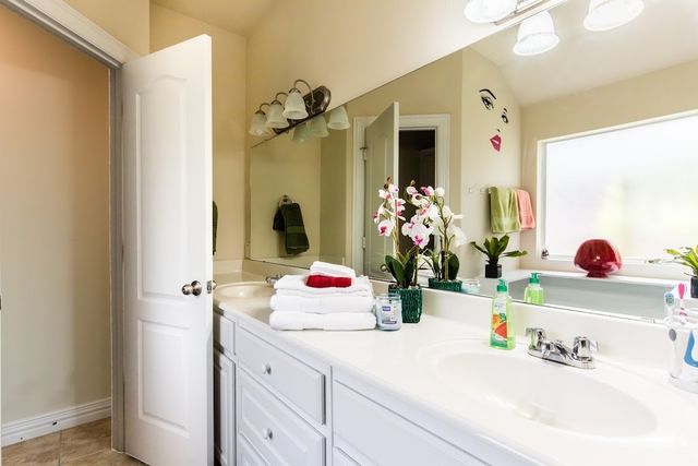 1800 Jordan Court, Irving, TX 75061