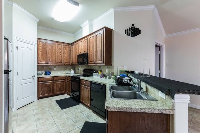 1800 Jordan Court, Irving, TX 75061