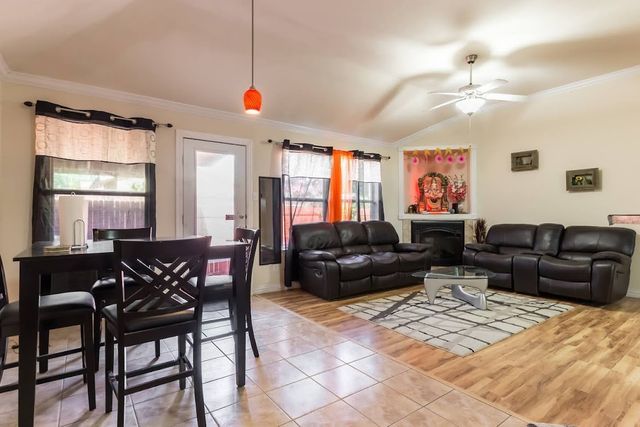 1800 Jordan Court, Irving, TX 75061