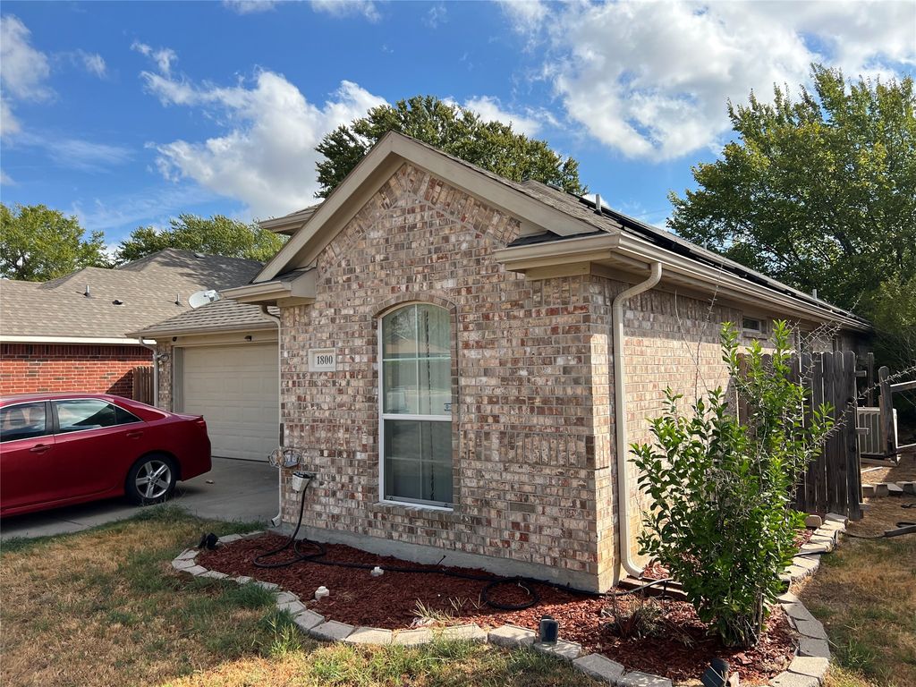 1800 Jordan Court, Irving, TX 75061 — photo 3