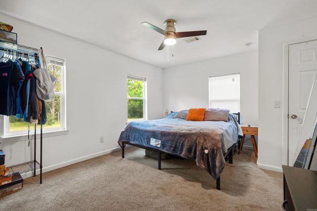 2112 Lakeshore Drive, Hot Springs, AR 71913