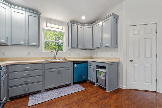 2112 Lakeshore Drive, Hot Springs, AR 71913