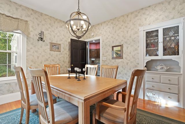 10 Cedar Cliff Terrace, Medford, MA 02155