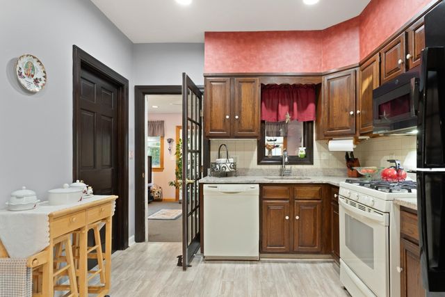 10 Cedar Cliff Terrace, Medford, MA 02155