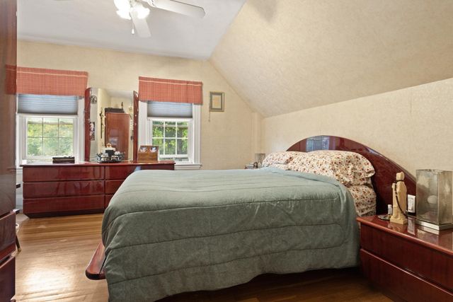 10 Cedar Cliff Terrace, Medford, MA 02155