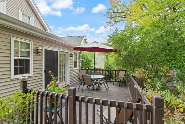 10 Cedar Cliff Terrace, Medford, MA 02155