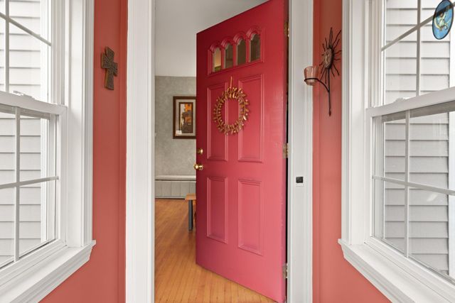 10 Cedar Cliff Terrace, Medford, MA 02155