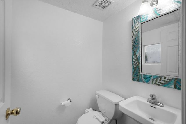 10823 Habanero Way SE, Albuquerque, NM 87123