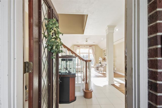 8411 Rockford Hall Drive, Spring, TX 77379