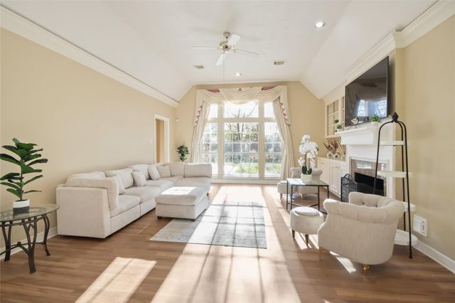 8411 Rockford Hall Drive, Spring, TX 77379