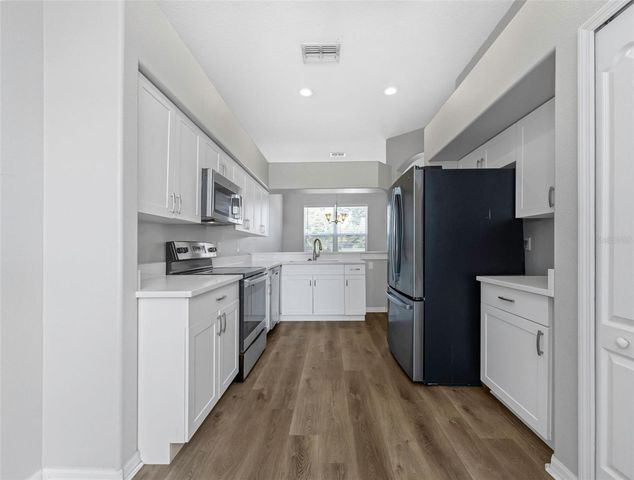 1760 BRILAND STREET, Tarpon Springs, FL 34689