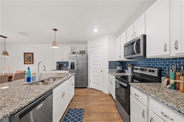 10680 Northern Dancer Court, Daphne, AL 36526