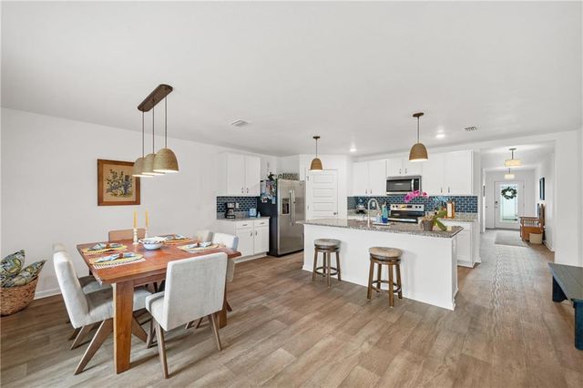 10680 Northern Dancer Court, Daphne, AL 36526