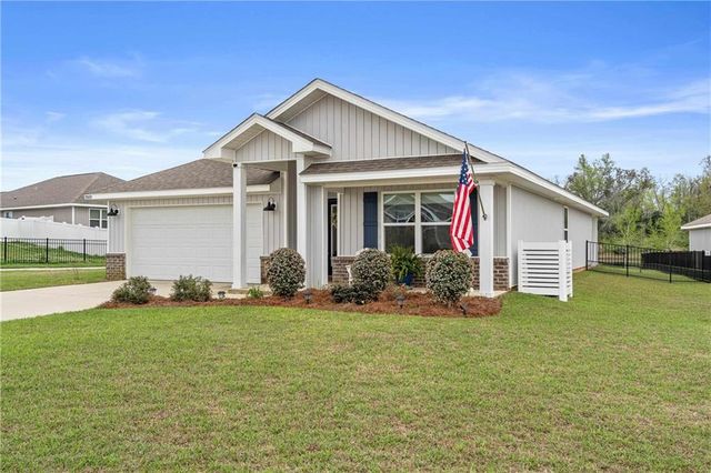 10680 Northern Dancer Court, Daphne, AL 36526