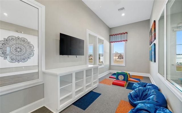 10680 Northern Dancer Court, Daphne, AL 36526