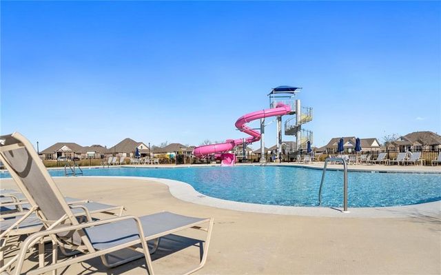 10680 Northern Dancer Court, Daphne, AL 36526