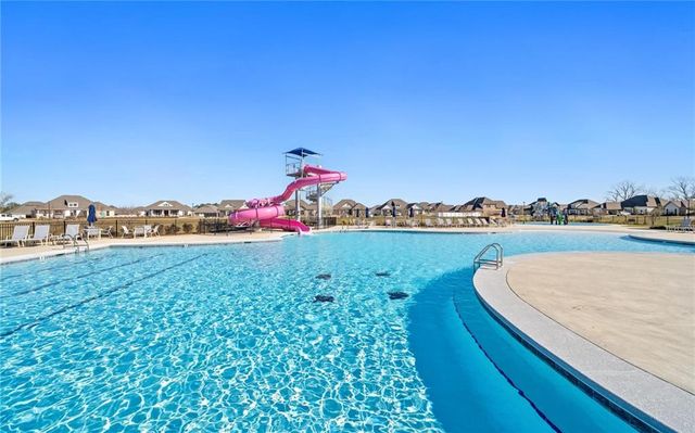 10680 Northern Dancer Court, Daphne, AL 36526