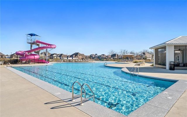 10680 Northern Dancer Court, Daphne, AL 36526