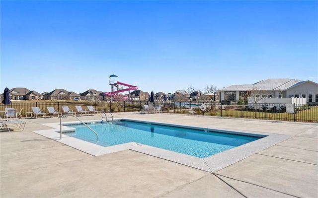 10680 Northern Dancer Court, Daphne, AL 36526