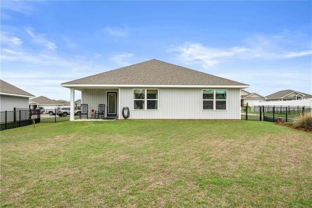 10680 Northern Dancer Court, Daphne, AL 36526