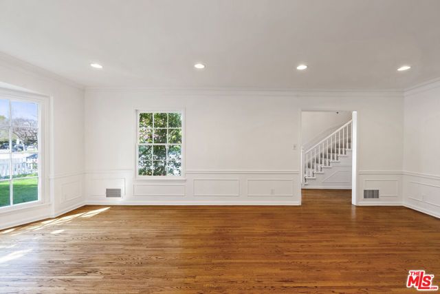 1204 Beverwil Drive, Los Angeles, CA 90035