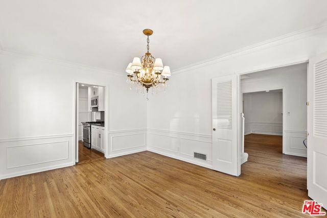 1204 Beverwil Drive, Los Angeles, CA 90035