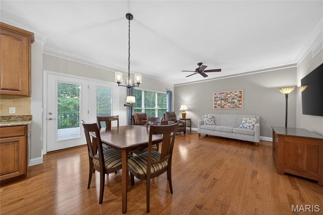 1050 Brook Mont Drive, O'fallon, MO 63366
