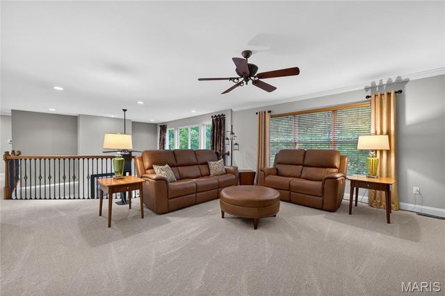 1050 Brook Mont Drive, O'fallon, MO 63366