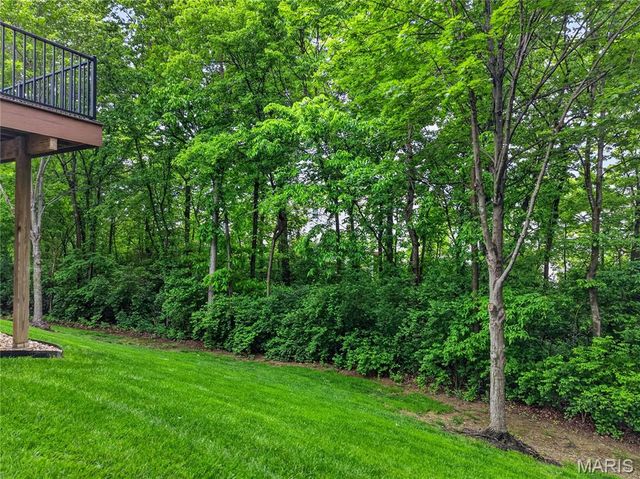 1050 Brook Mont Drive, O'fallon, MO 63366
