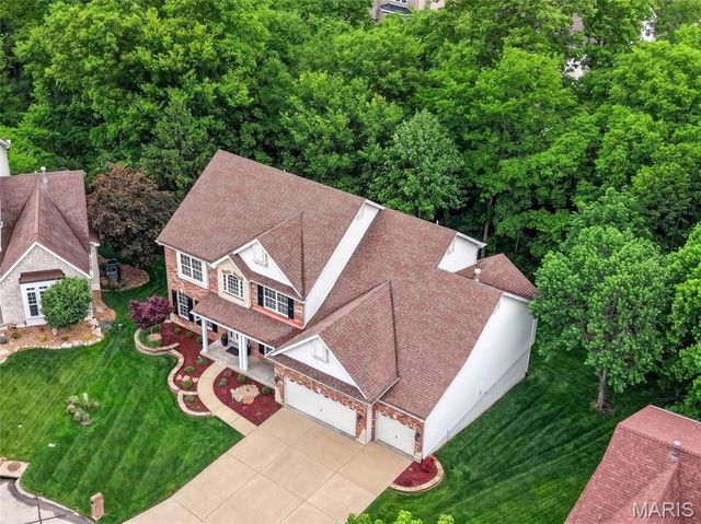 1050 Brook Mont Drive, O'fallon, MO 63366