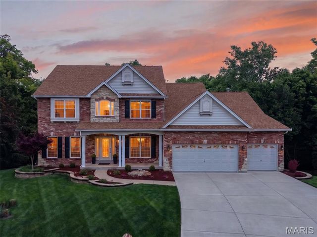1050 Brook Mont Drive, O'fallon, MO 63366