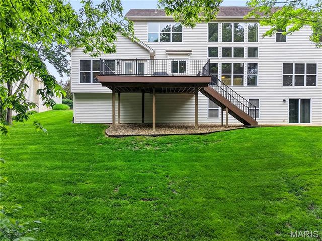 1050 Brook Mont Drive, O'fallon, MO 63366