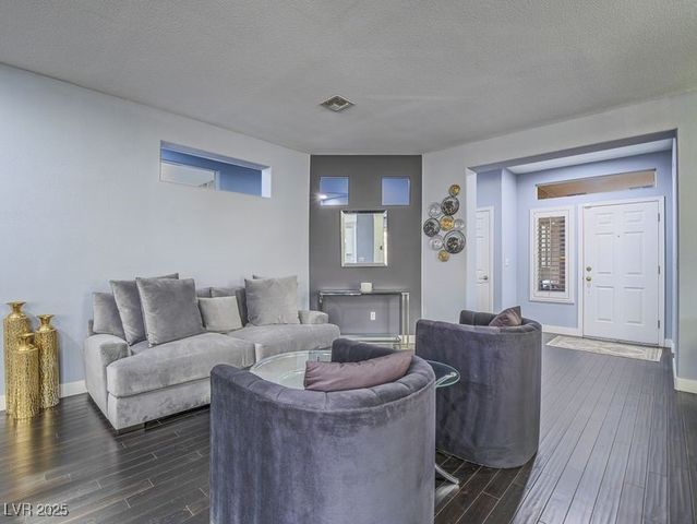 493 Pine Trace Court, Henderson, NV 89012