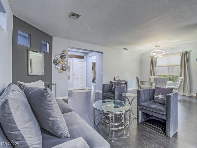 493 Pine Trace Court, Henderson, NV 89012