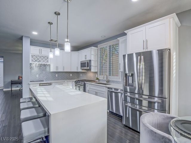 493 Pine Trace Court, Henderson, NV 89012