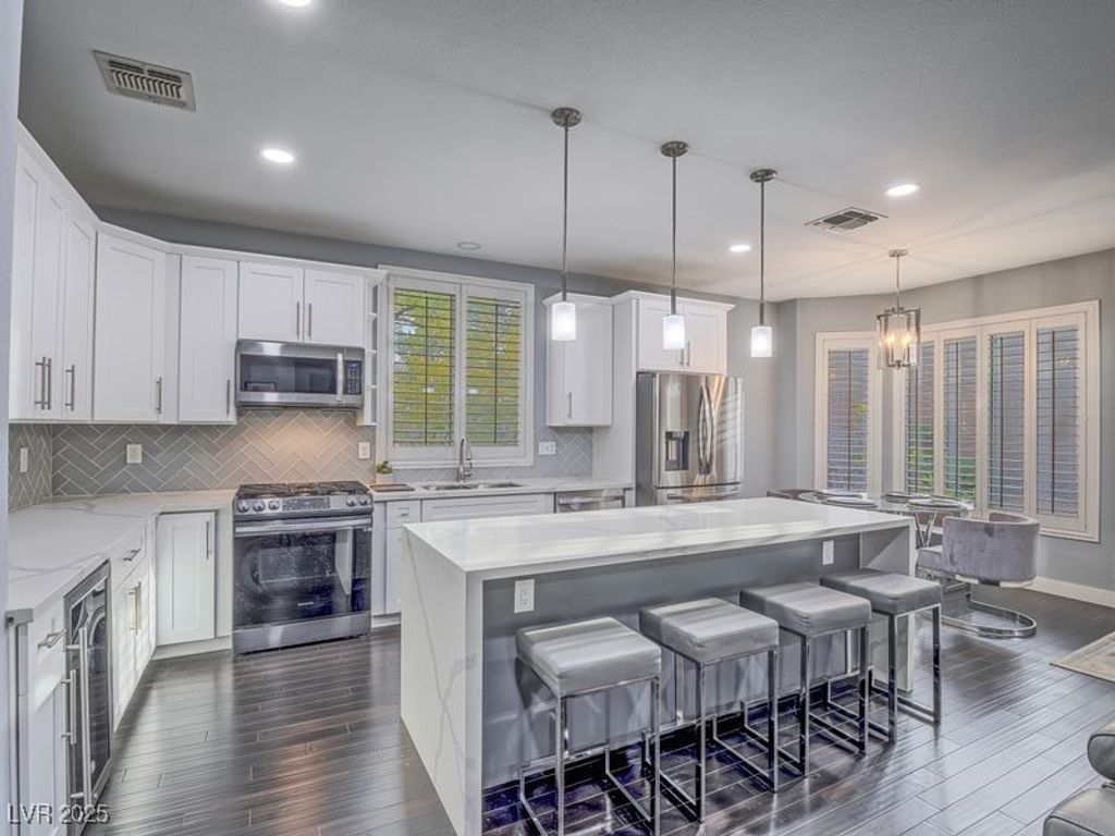 493 Pine Trace Court, Henderson, NV 89012